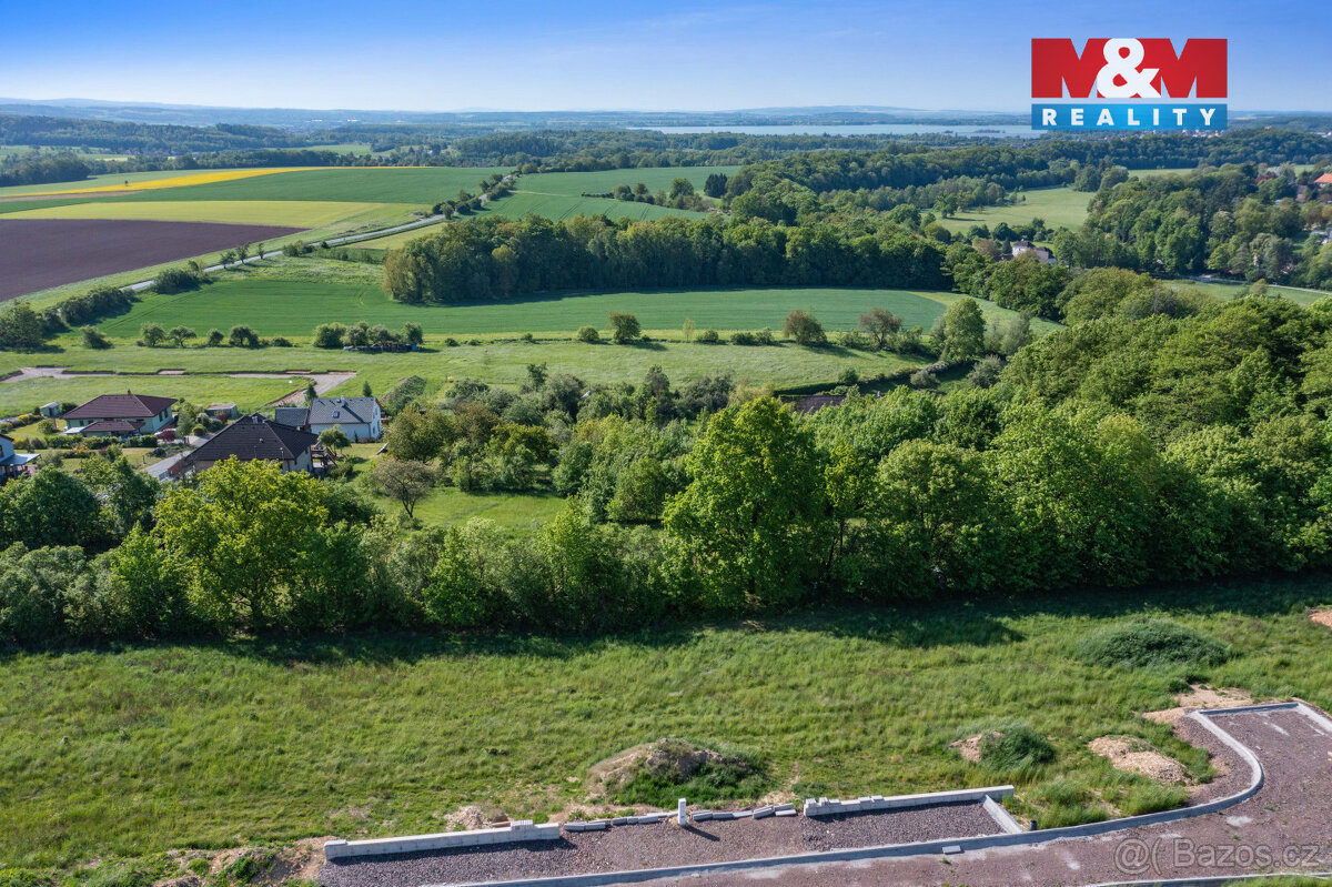 Prodej pozemku k bydlení, 1547 m², Žernov, ul. Žernov - 3