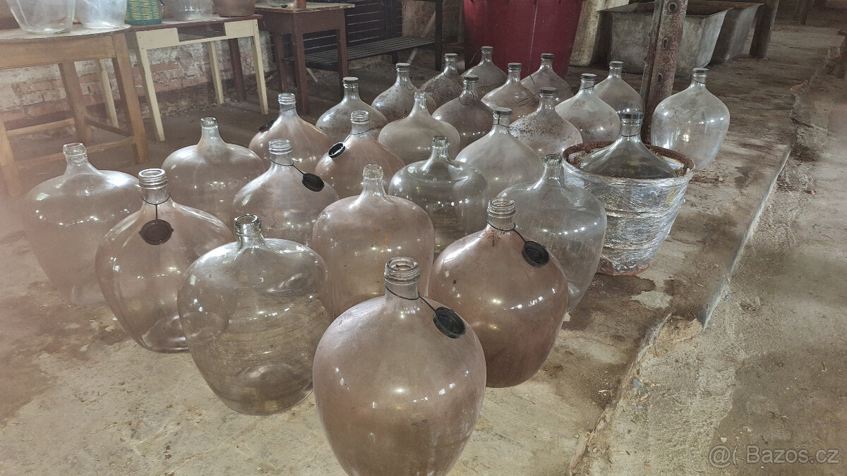 demižóny různé velikosti - 3