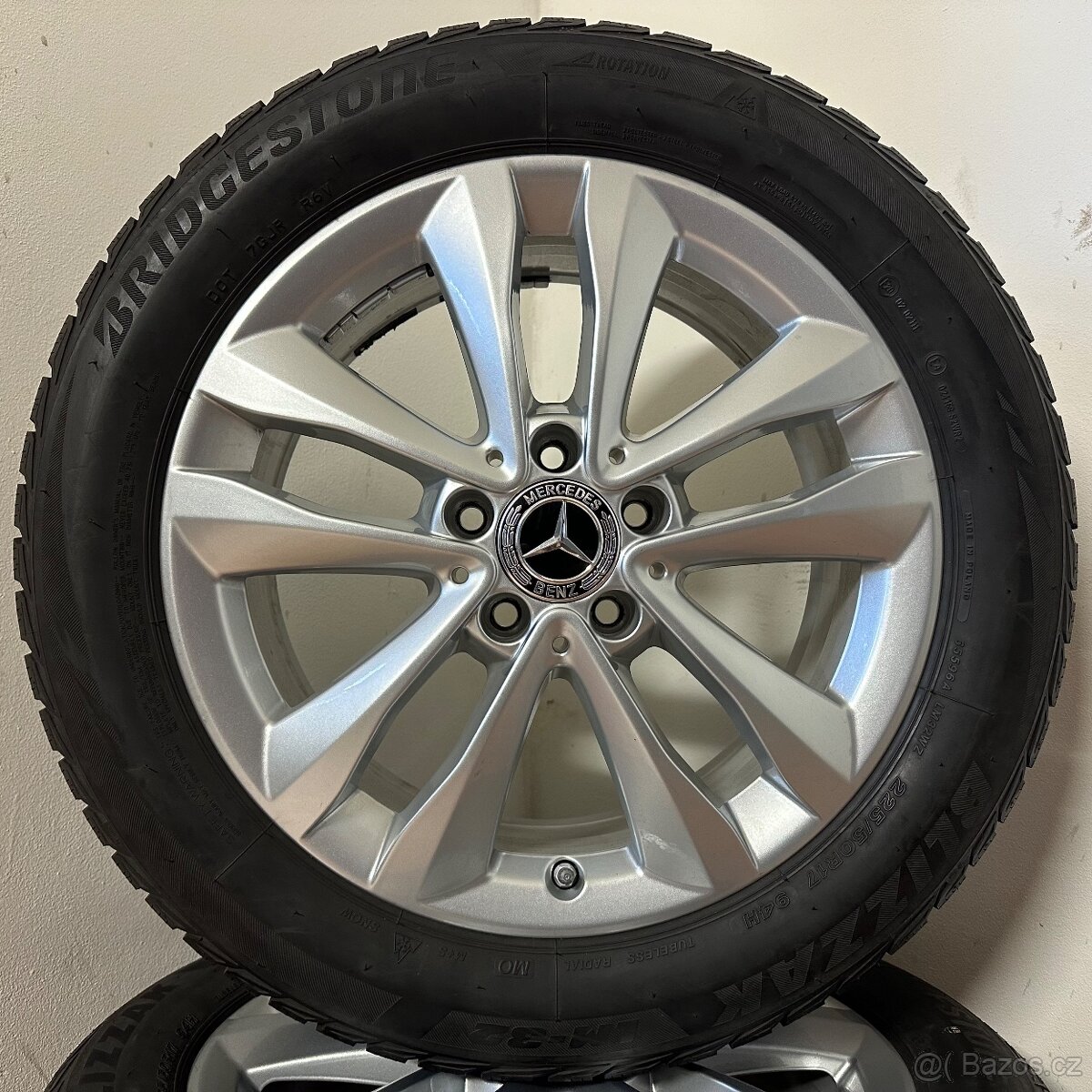 MERCEDES C W205 5x112 R17 ET48,5+ZIMNÍ 225/50R17 6mm - 3