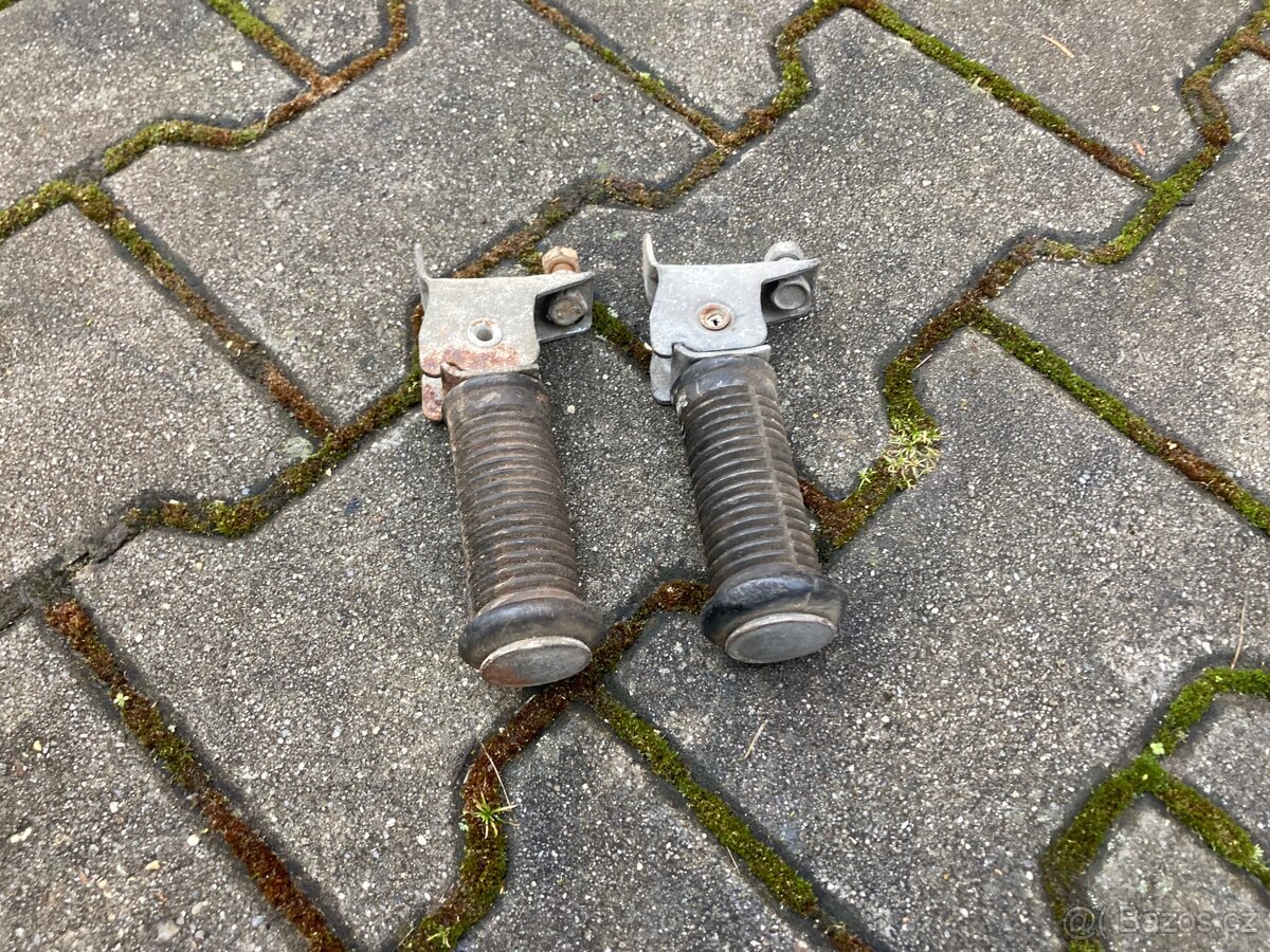 Zadní stupačky simson S51 - 3