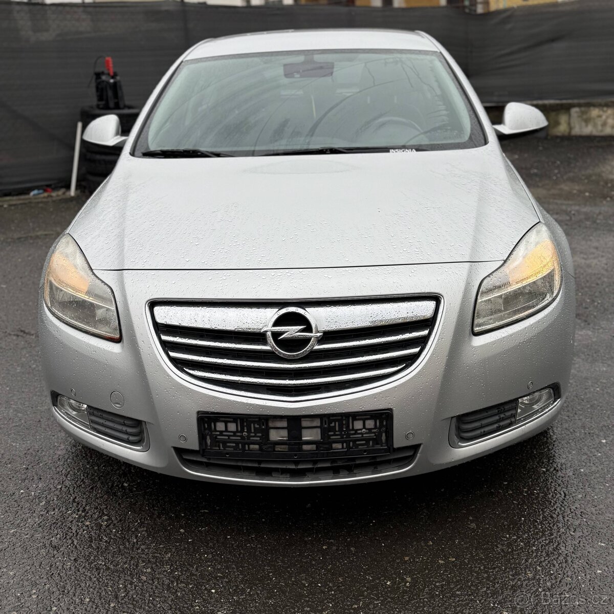 Opel Insignia 2.0 CDTi • 96 kW • 2013 • Kombi • BEZ KOROZE • - 3