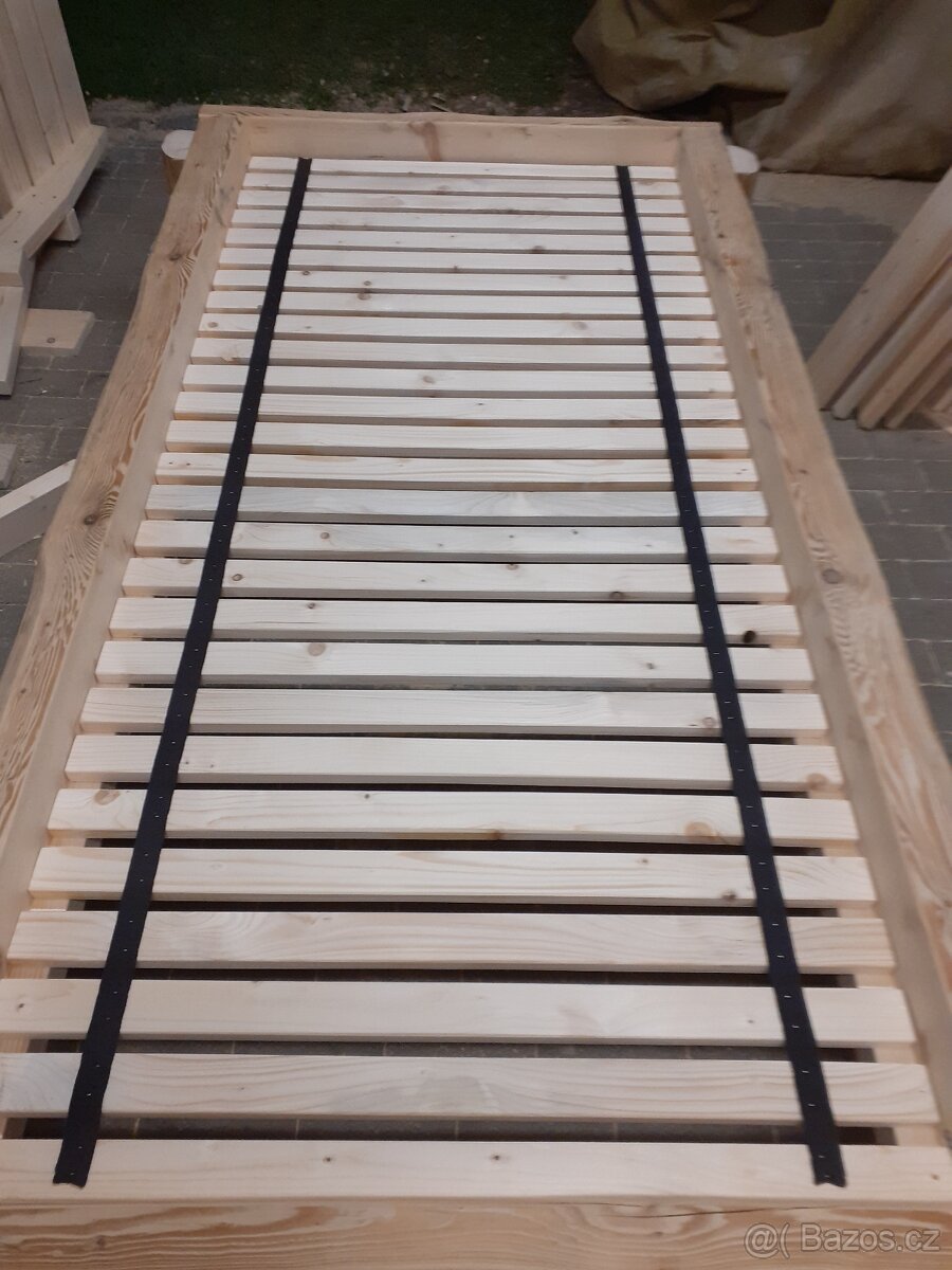 Postel kartáčované staré trámy - 3