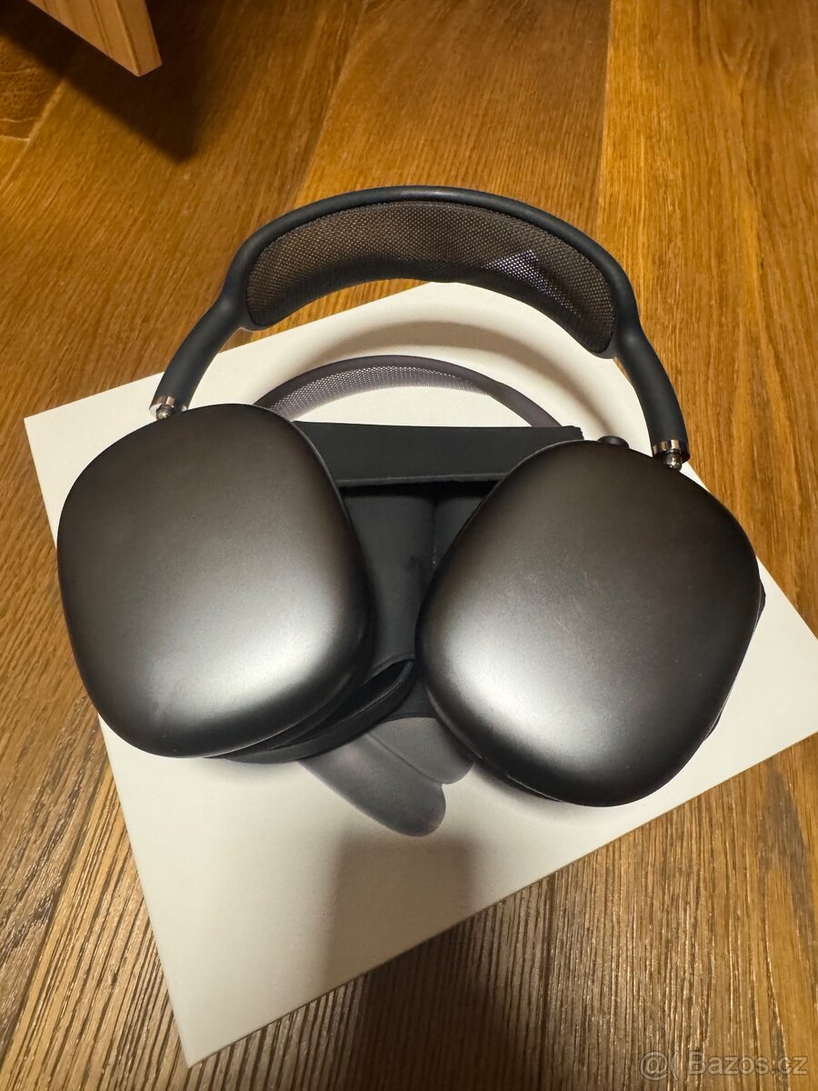 airpods max - 3