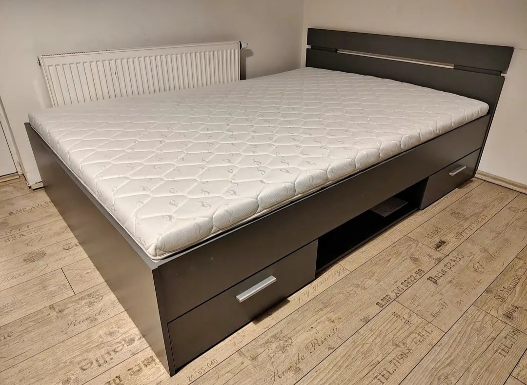 Dobrý den pronájmu barak 4kk - 3