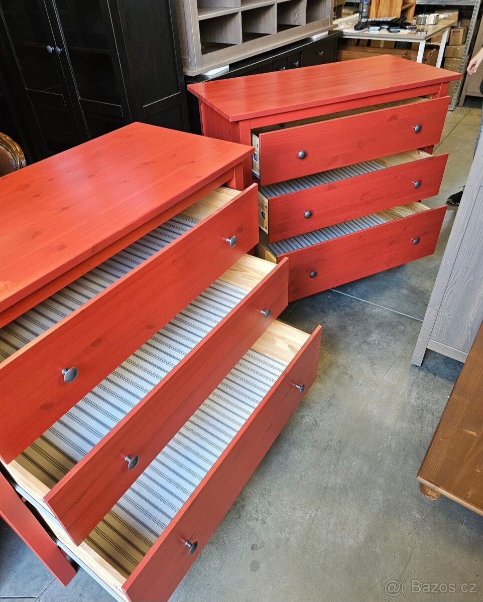 ČERVENÁ KOMODA IKEA HEMNES - 3