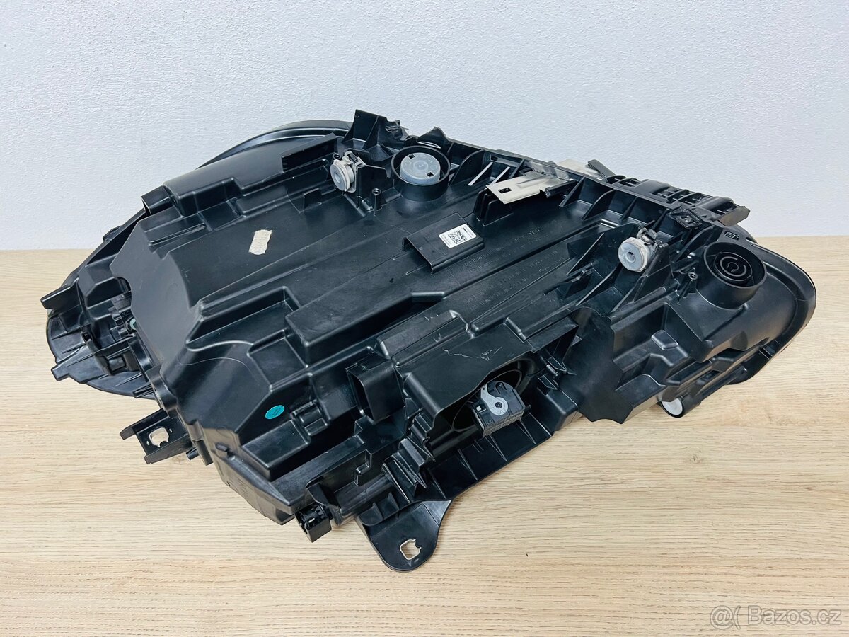 BMW F40 Full led světlo - 3