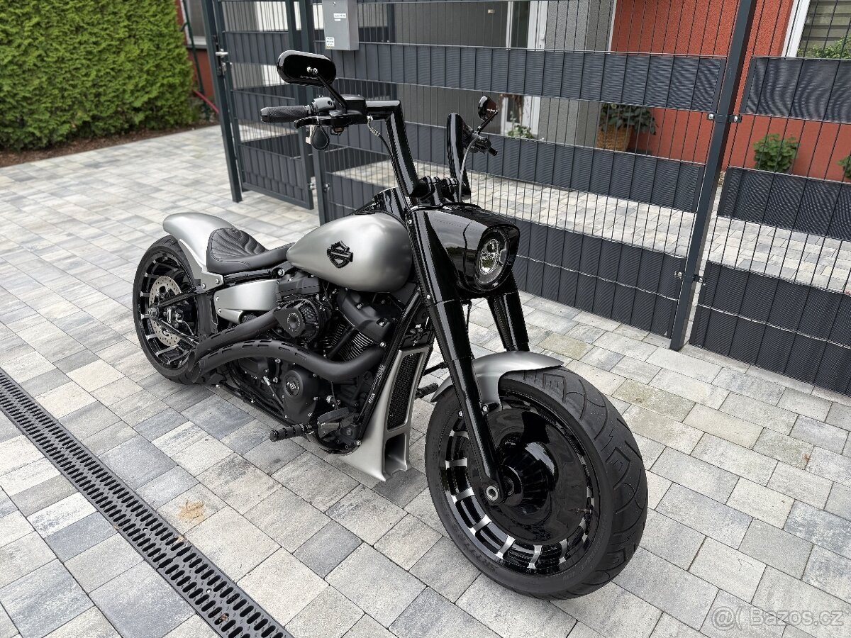 HARLEY DAVIDSON SOFTAIL FAT BOY CUSTOM - 3
