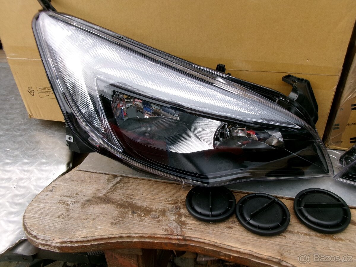 OPEL ASTRA J , 2012 - PŘEDNÍ SVĚTLA - 3