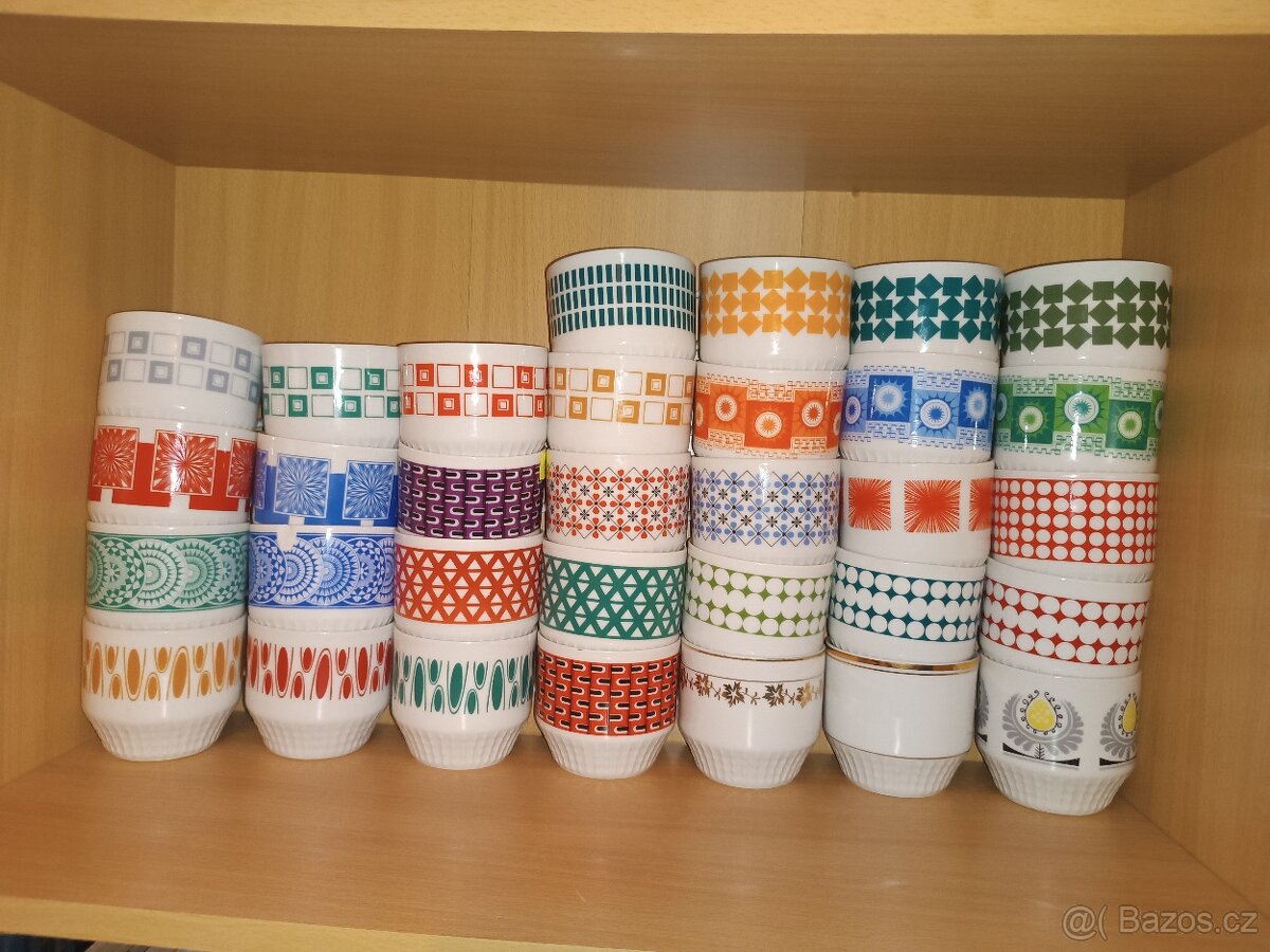 Retro hrnky - 3