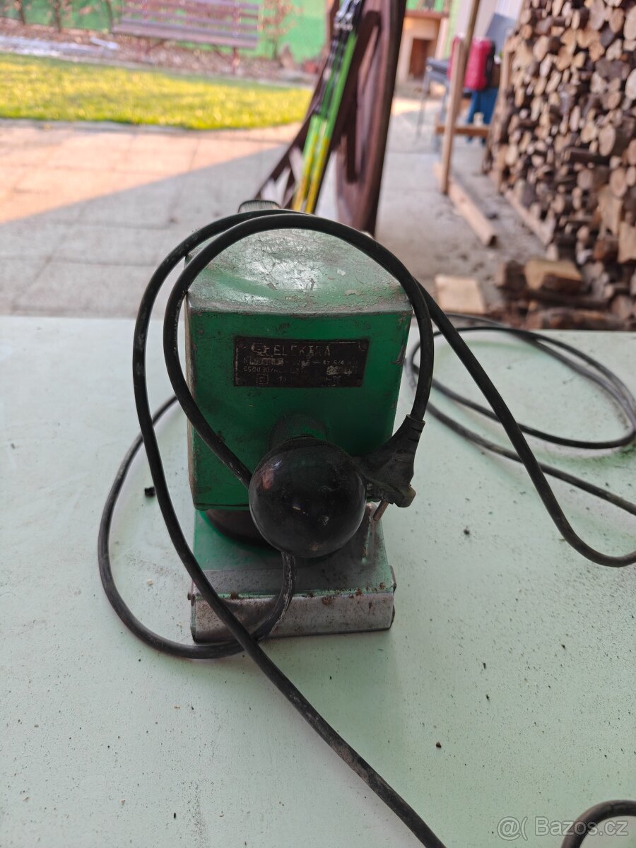 Excentrická vibrační bruska Elektra elektrická - 3