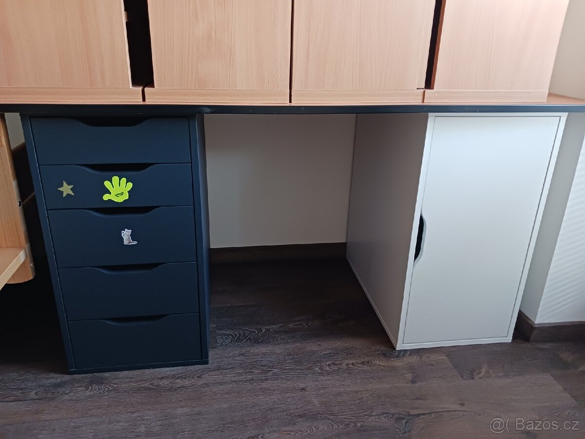 Dětský psací stůl 2x - 3