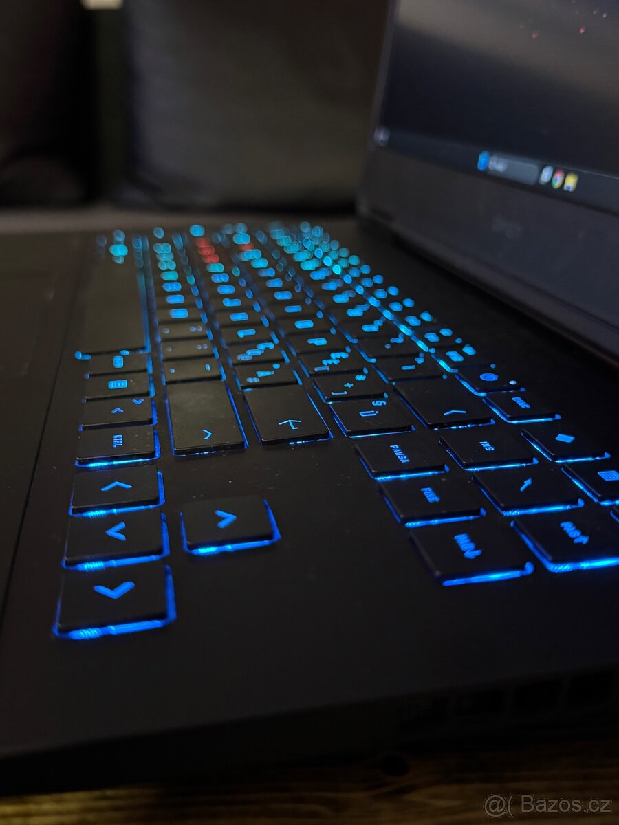 MEGA SLEVA - HP OMEN – i7-13700HX / RTX 4070 / 32GB / 1TB - 3