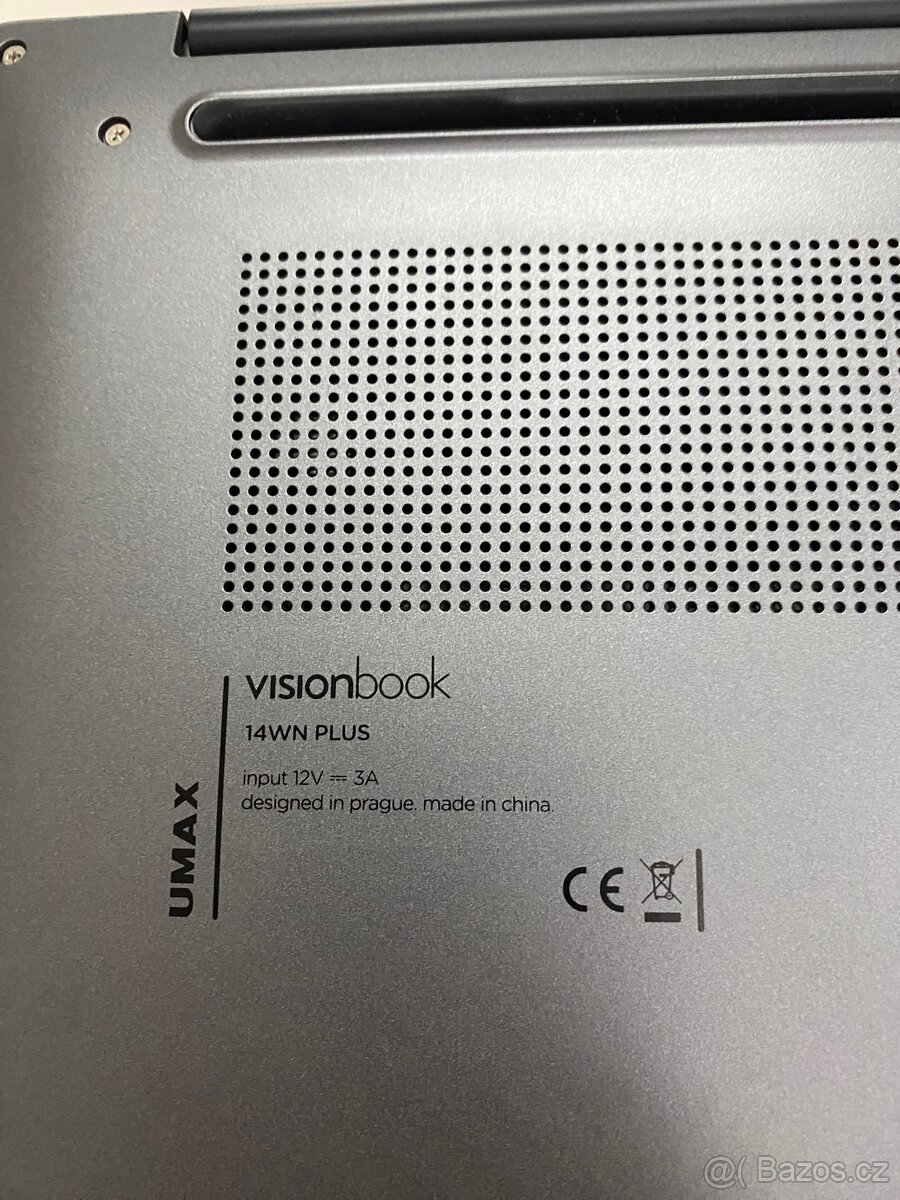 Notebook UMAX - Visionbook - 3