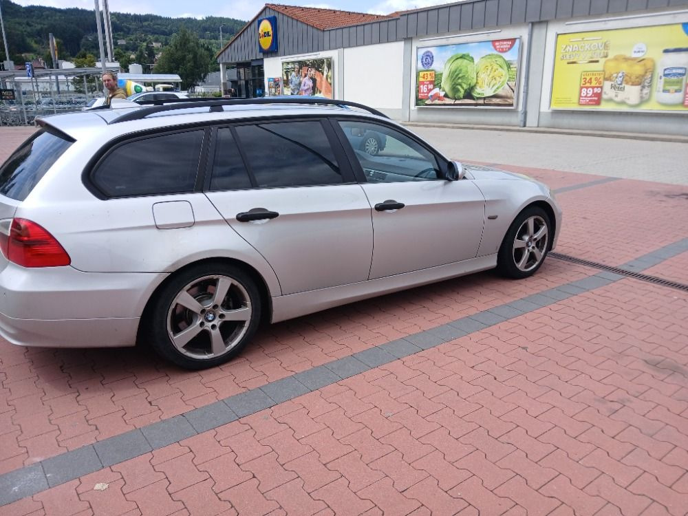 Prodám BMW 390L - 3