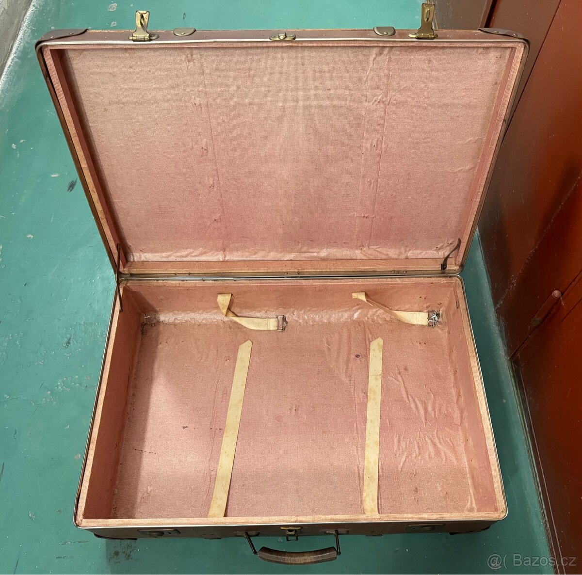 Staré cestovní kufry - 3