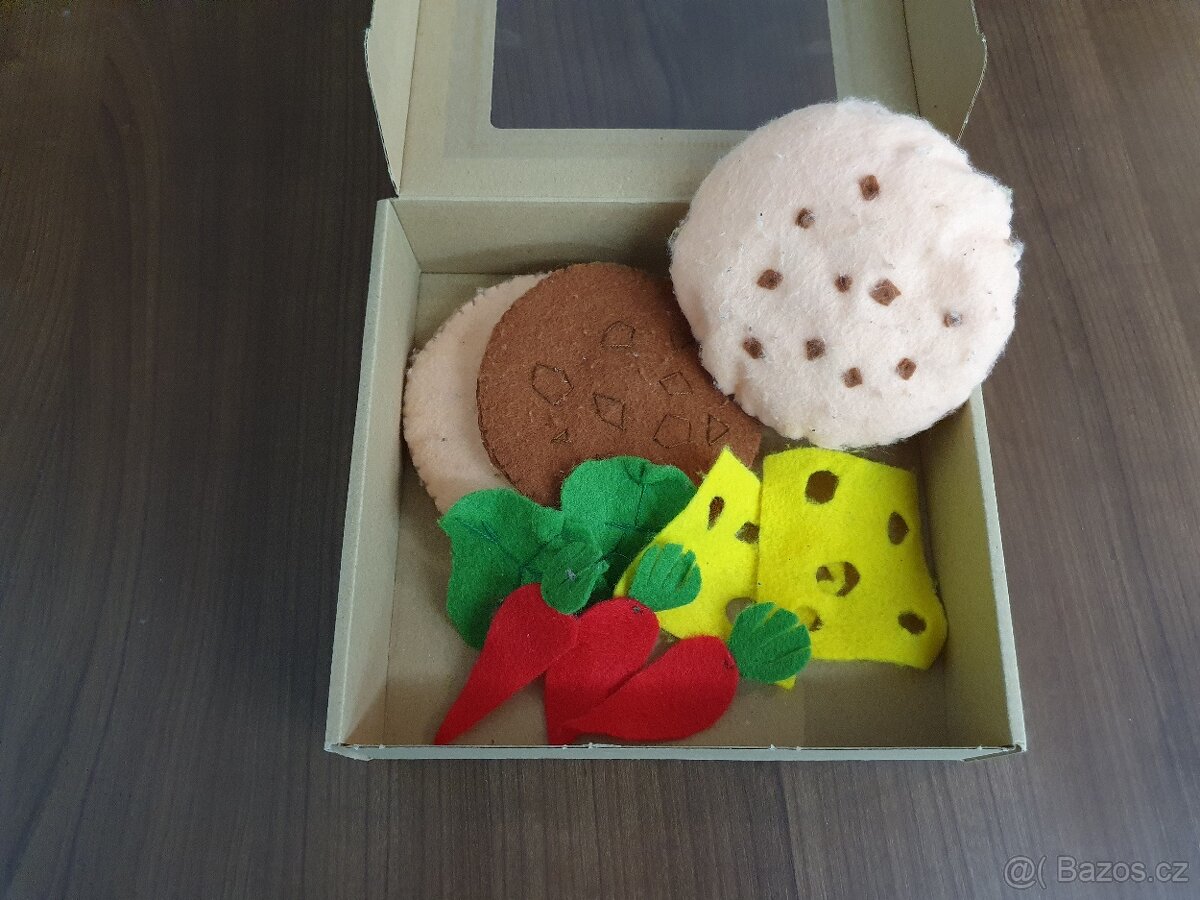 Dětská dřevěná kuchyňka + výbava - 3