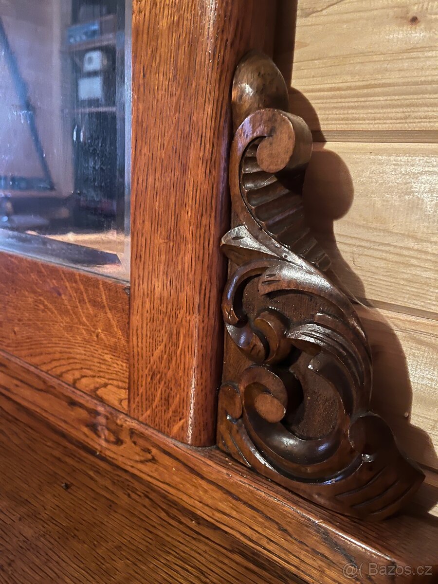 Starožitná komoda se zrcadlem - 3