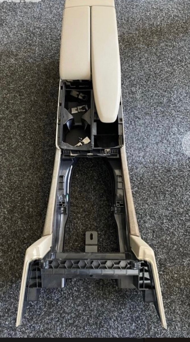 Středový panel Mercedes Benz W212 - 3