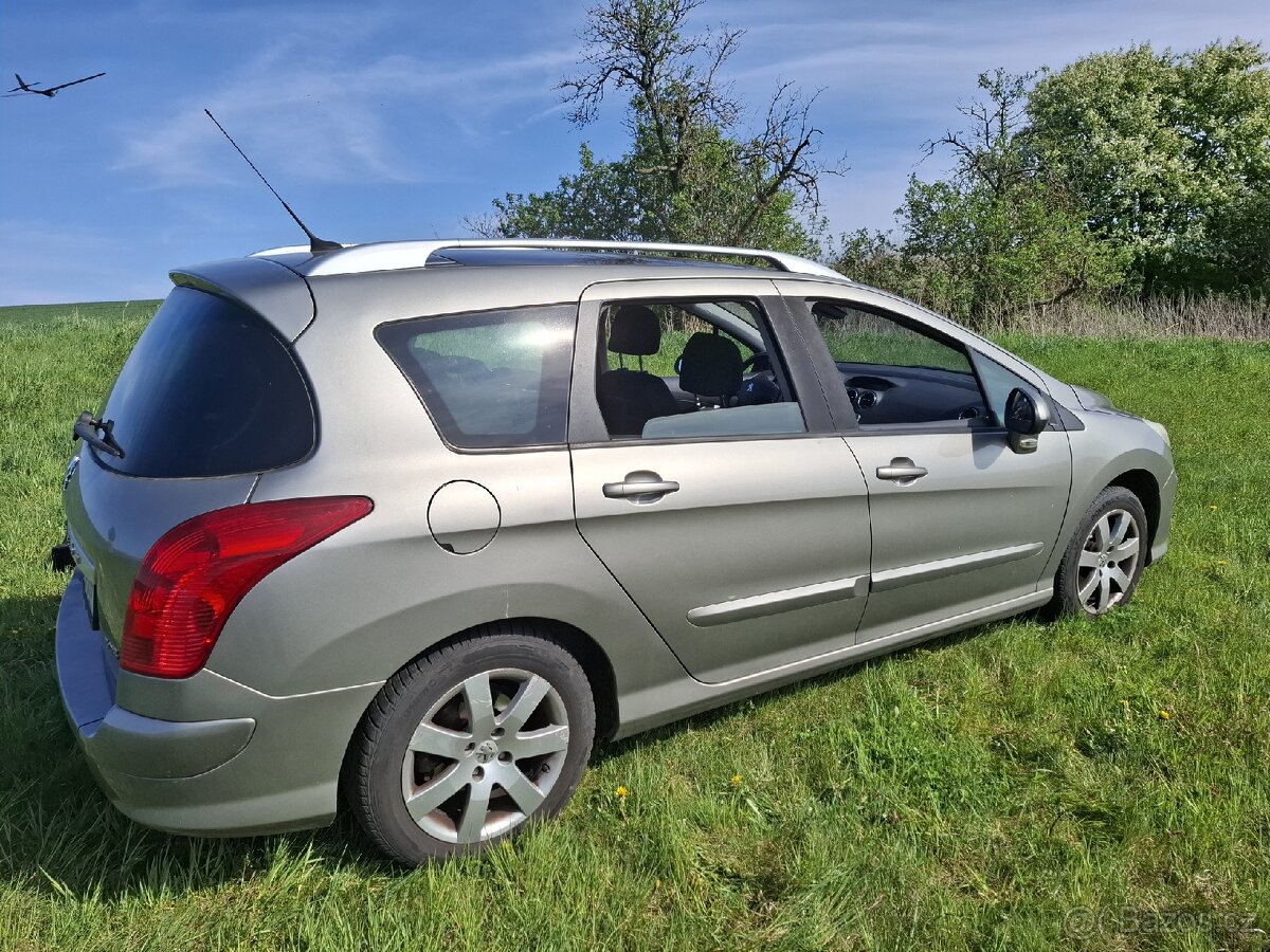 Peugeot 308 SW - 3