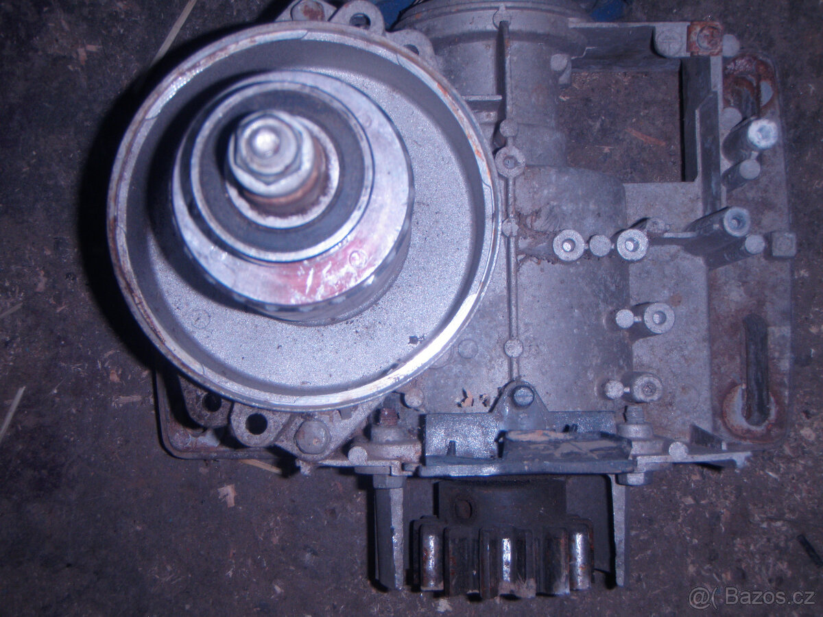 Šnekova převodovka 1:30 pojezdu k posuvné bráně, vrata - 3