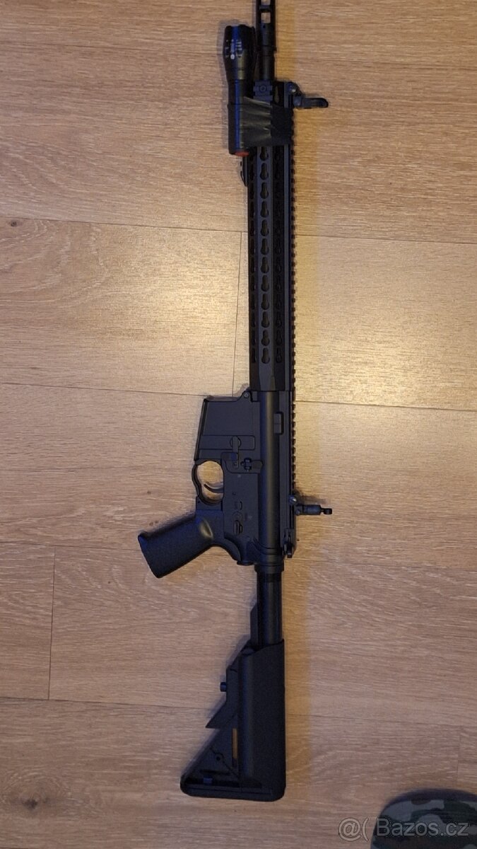 Airsoftová zbraň M4, celokov, černá CYMA + vybavení - 3