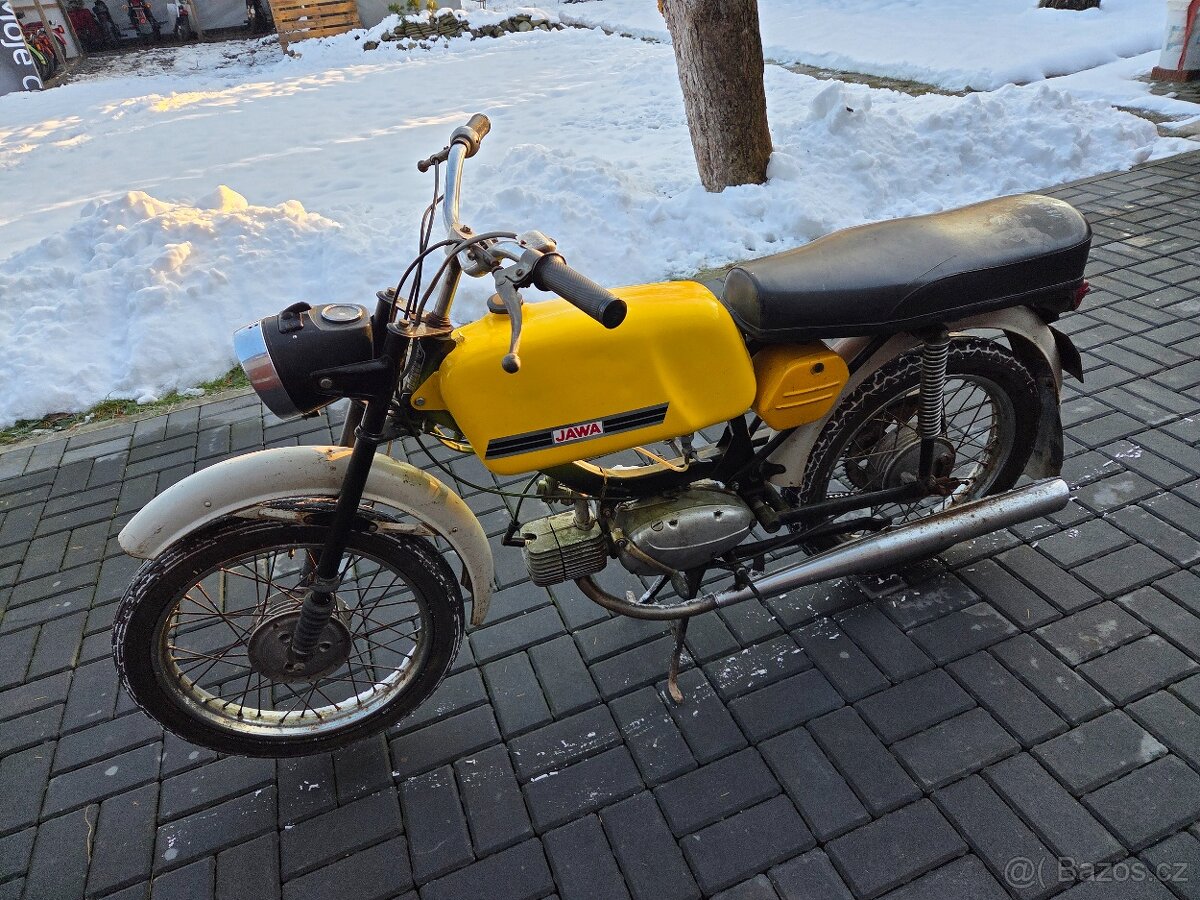 Jawa 23 Mustang bez TP, žlutý, 3. - 3