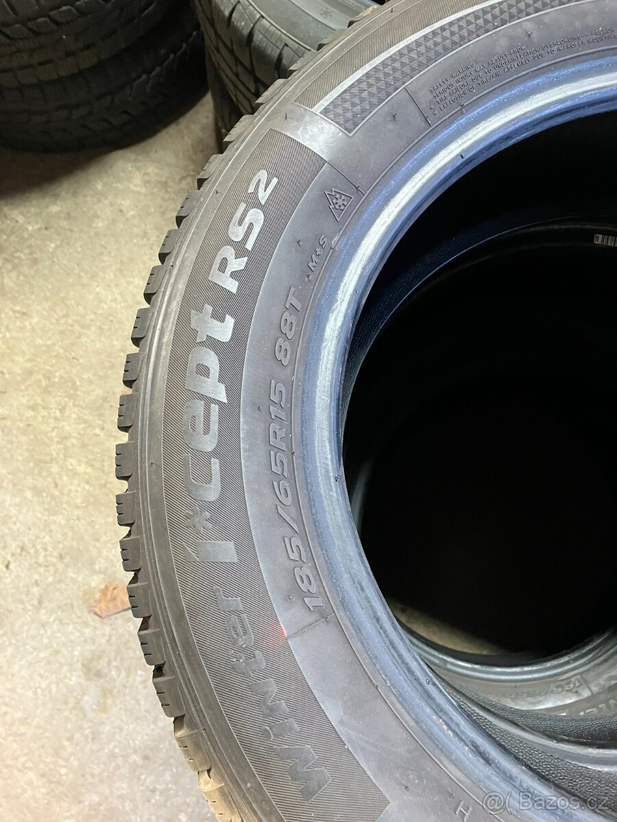 Sada zimní HANKOOK WINTER ICEPT 185/65R15 - 3