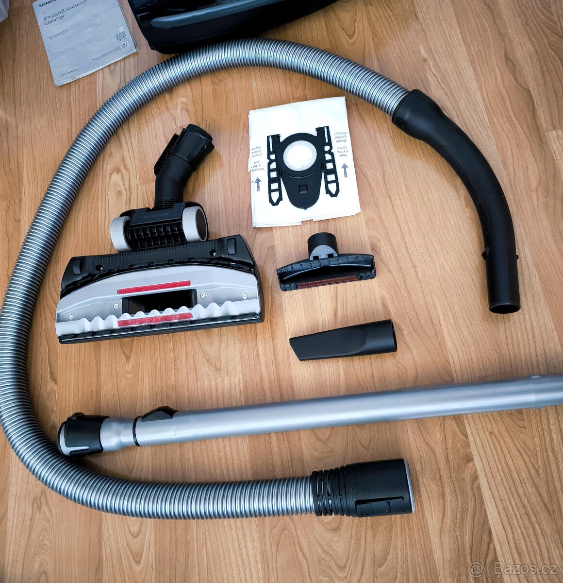 Podlahový vysavač Siemens VSQ5X1230 - 3