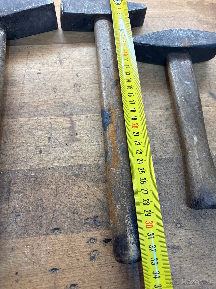 Kladiva ruzne velikosti - 3
