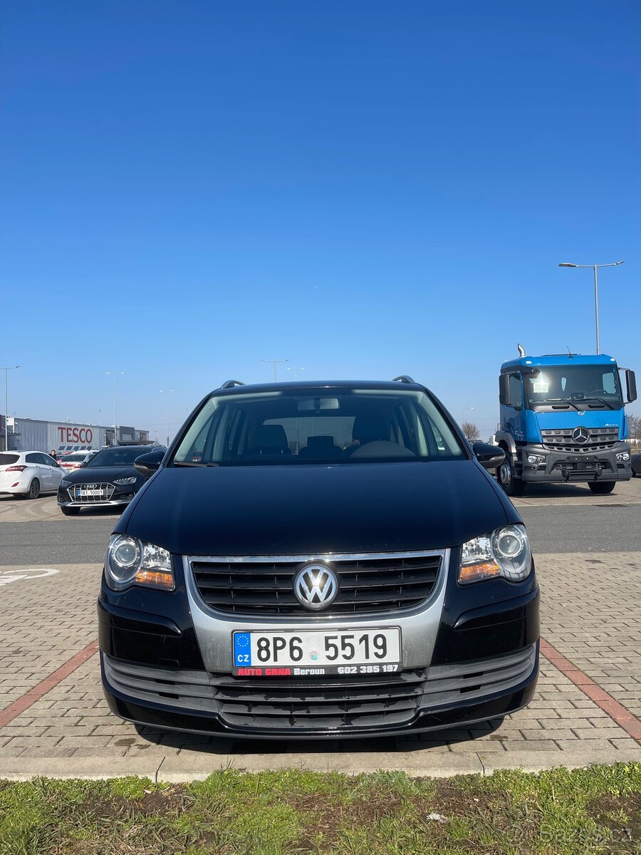 VW Touran 2009 automat - 3