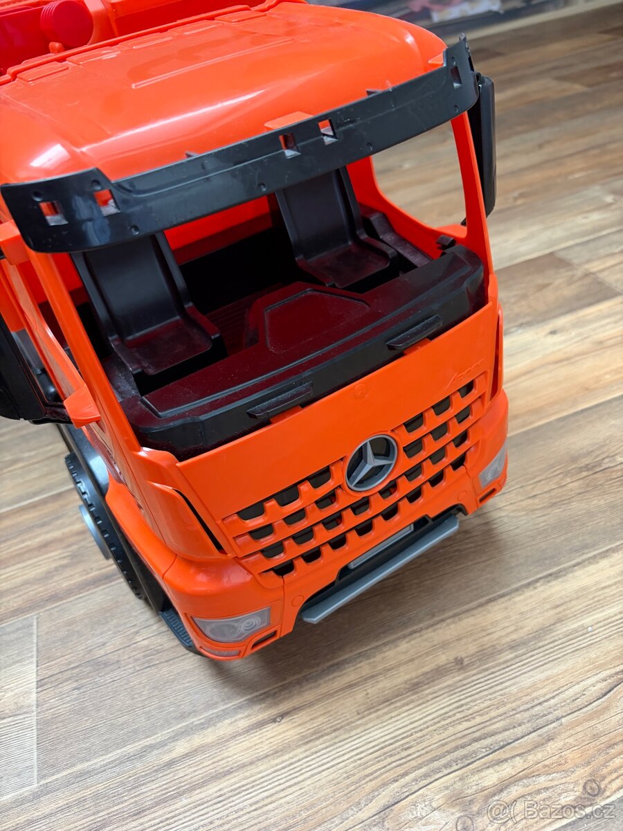 Velké popelářské auto - 3