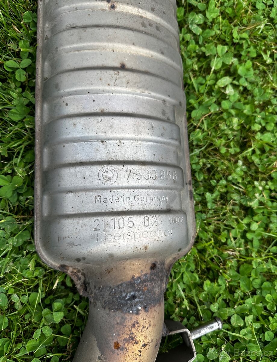 Výfuk BMW 325i E90 - 3