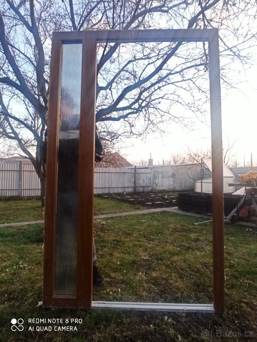 PLASTOVÉ DVEŘE - 3