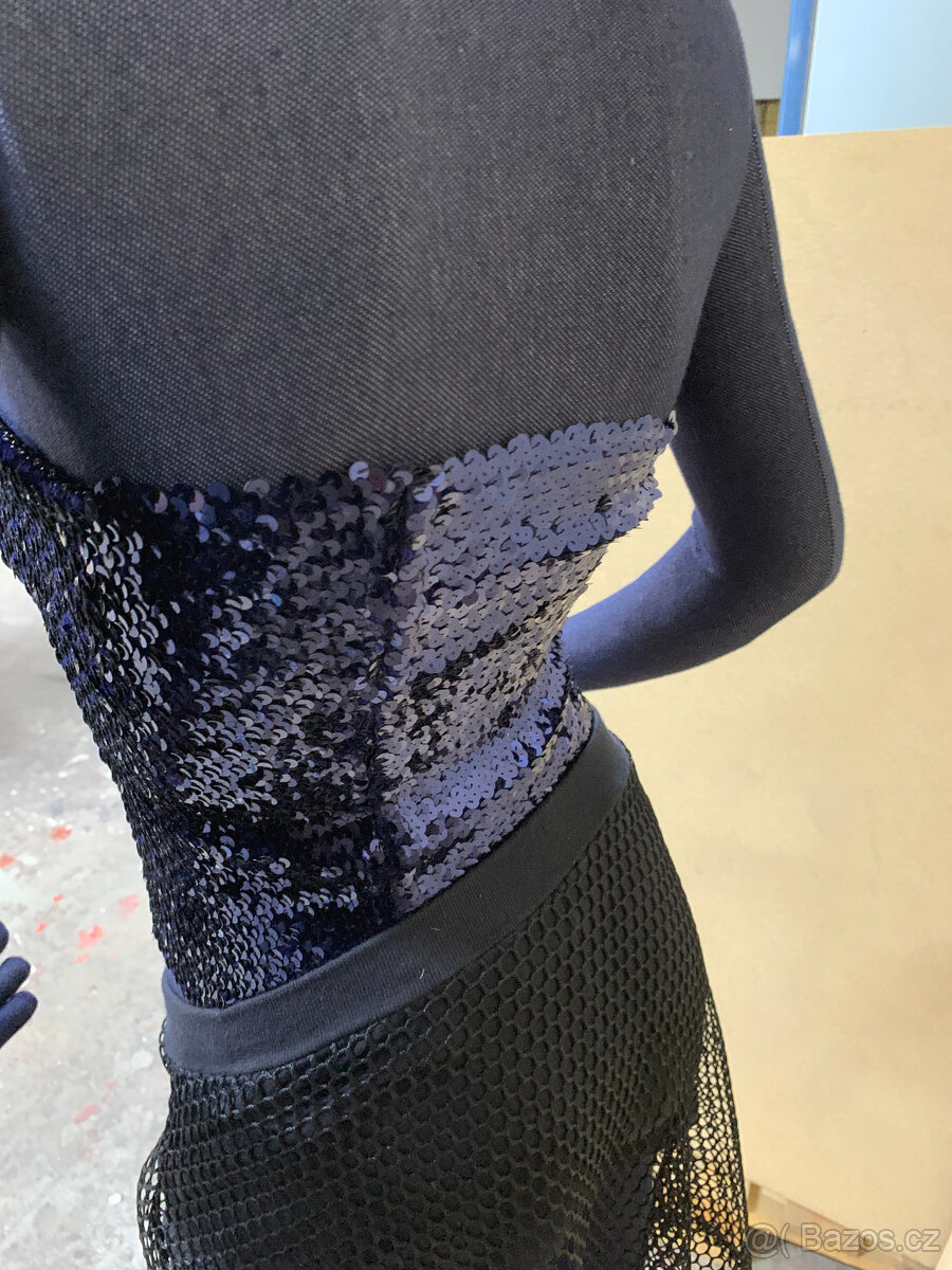 dámské oblečení - Top z flitru / kraťasi vel 38 / M - 3