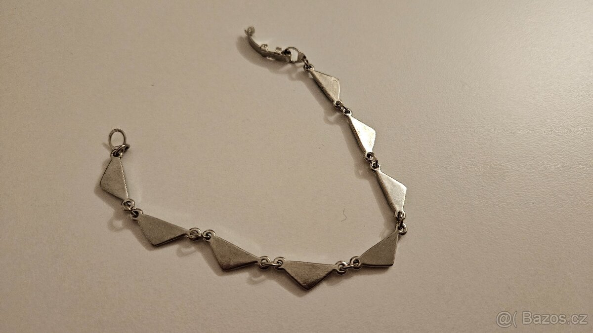 Náramek s perleťovými kamínky - 3