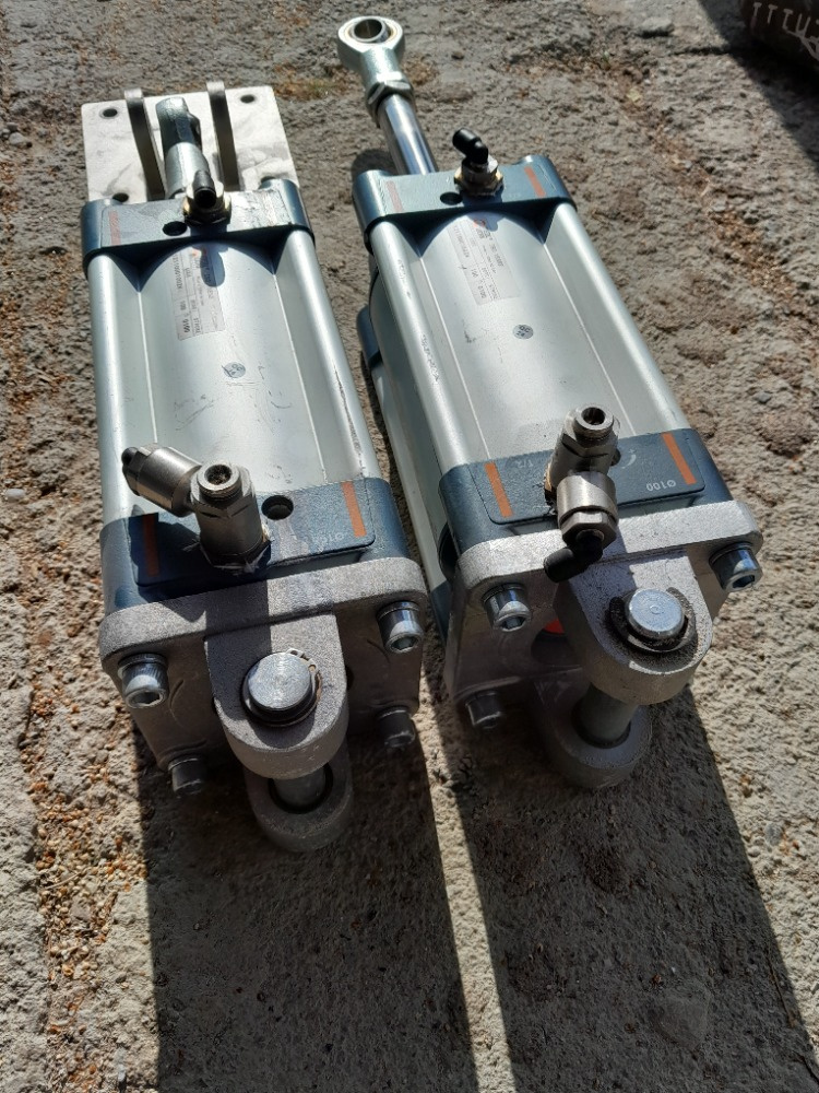 Pneumatický válec / píst - 3