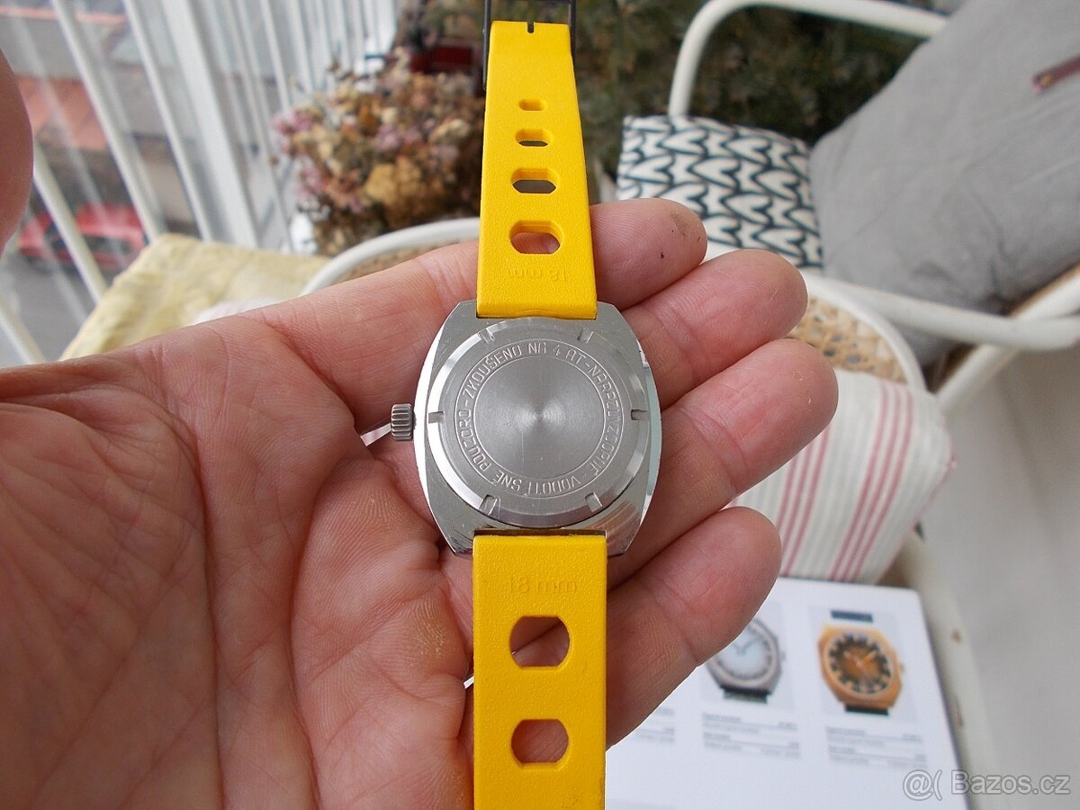 luxusni funkcni oblibene hodinky prim sport 2 rok 1982 - 3