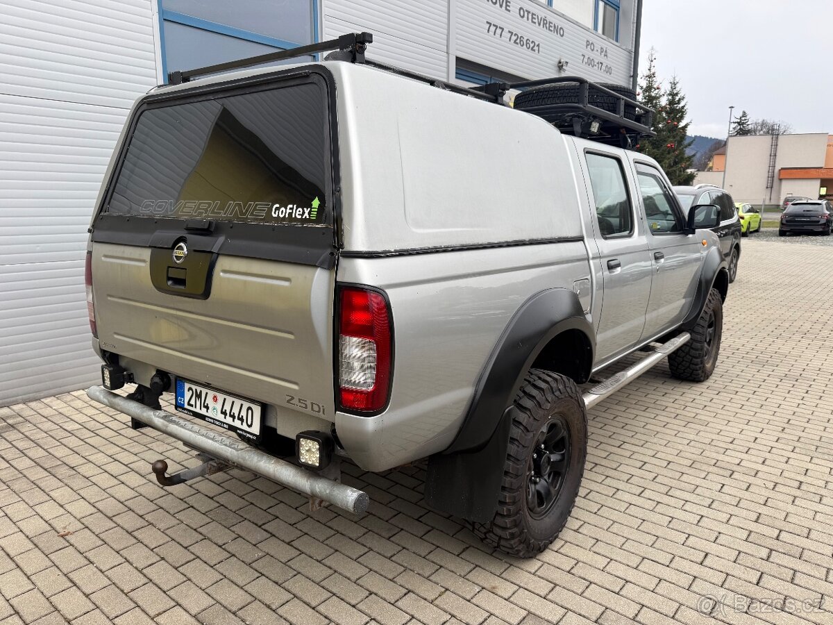 Nissan NAVARA 2.5 TDi 4x4 NAVIJÁK UZÁVĚRKA