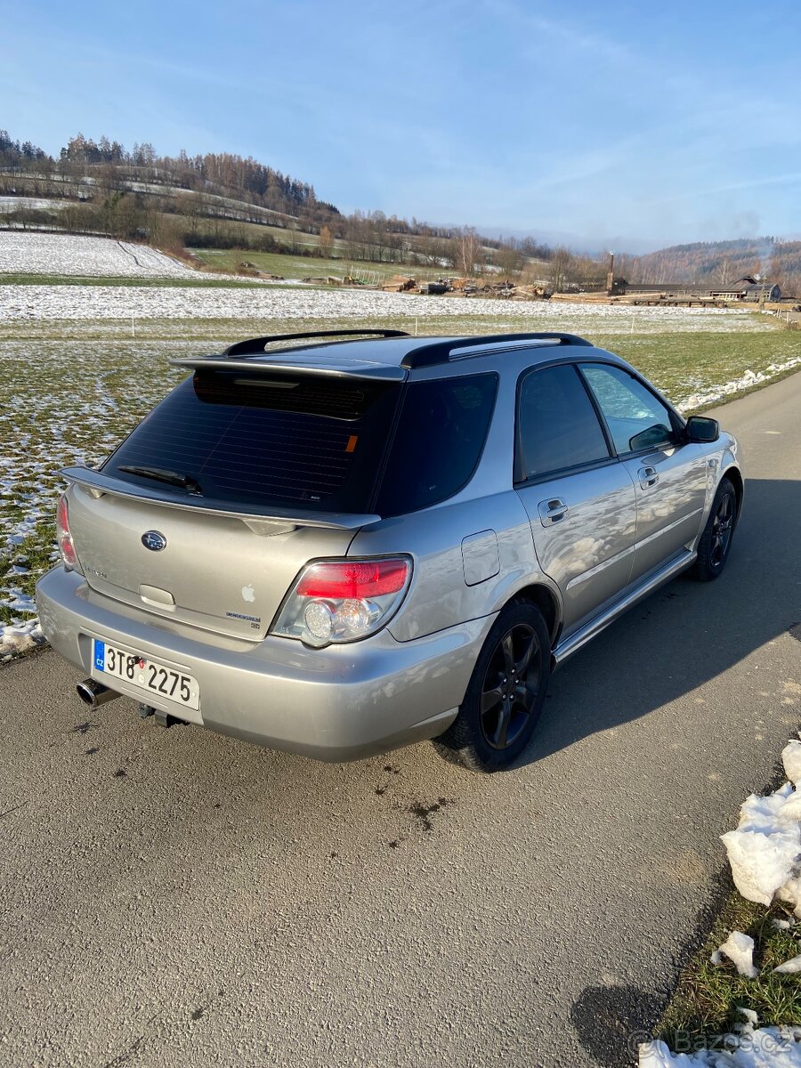 Subaru impreza 2.0r - 3