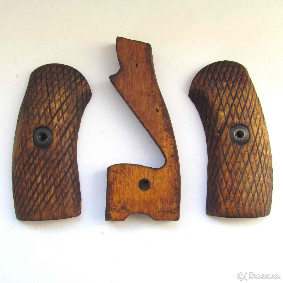 Střenky pažbičky na Nagant М1895, original - 3