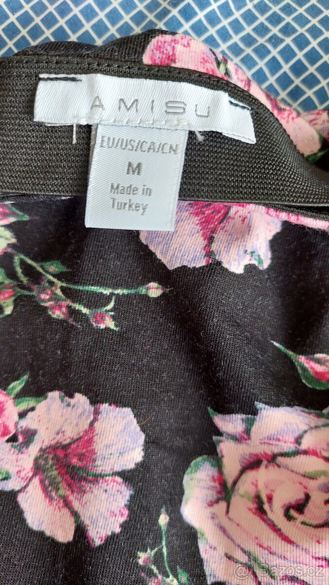 Dámské triko vel. M - 3