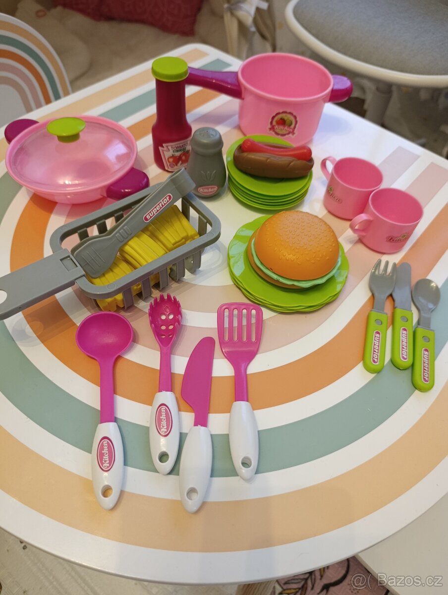 Dětská kuchyňka vč. příslušenství - 3