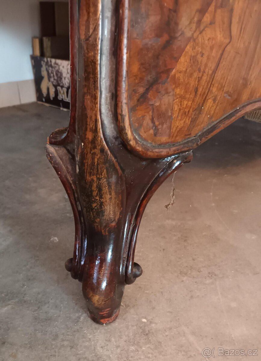 stará starožitná čela pelesti postele - 3