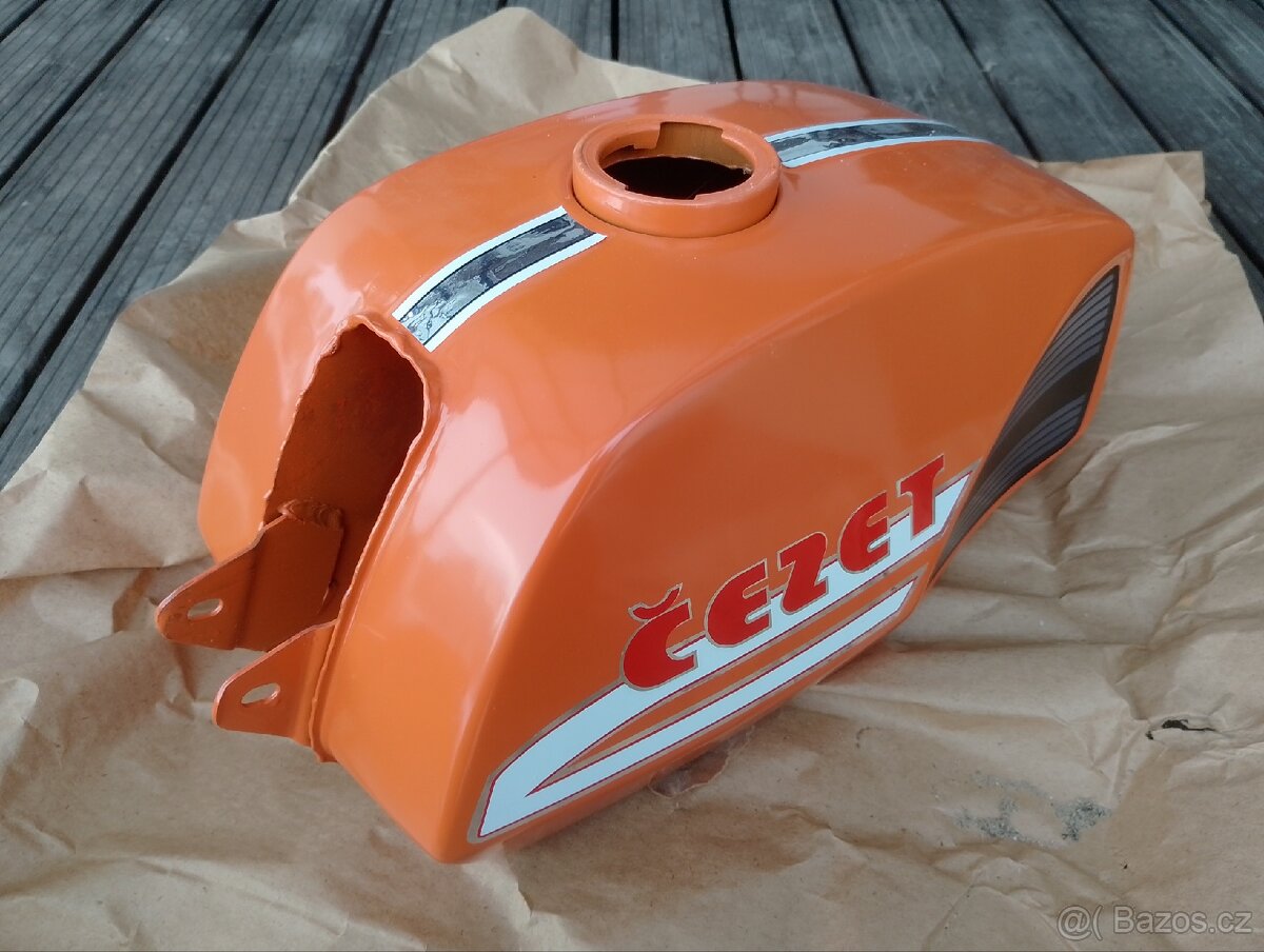 ČZ 487 nová nádrž - 3