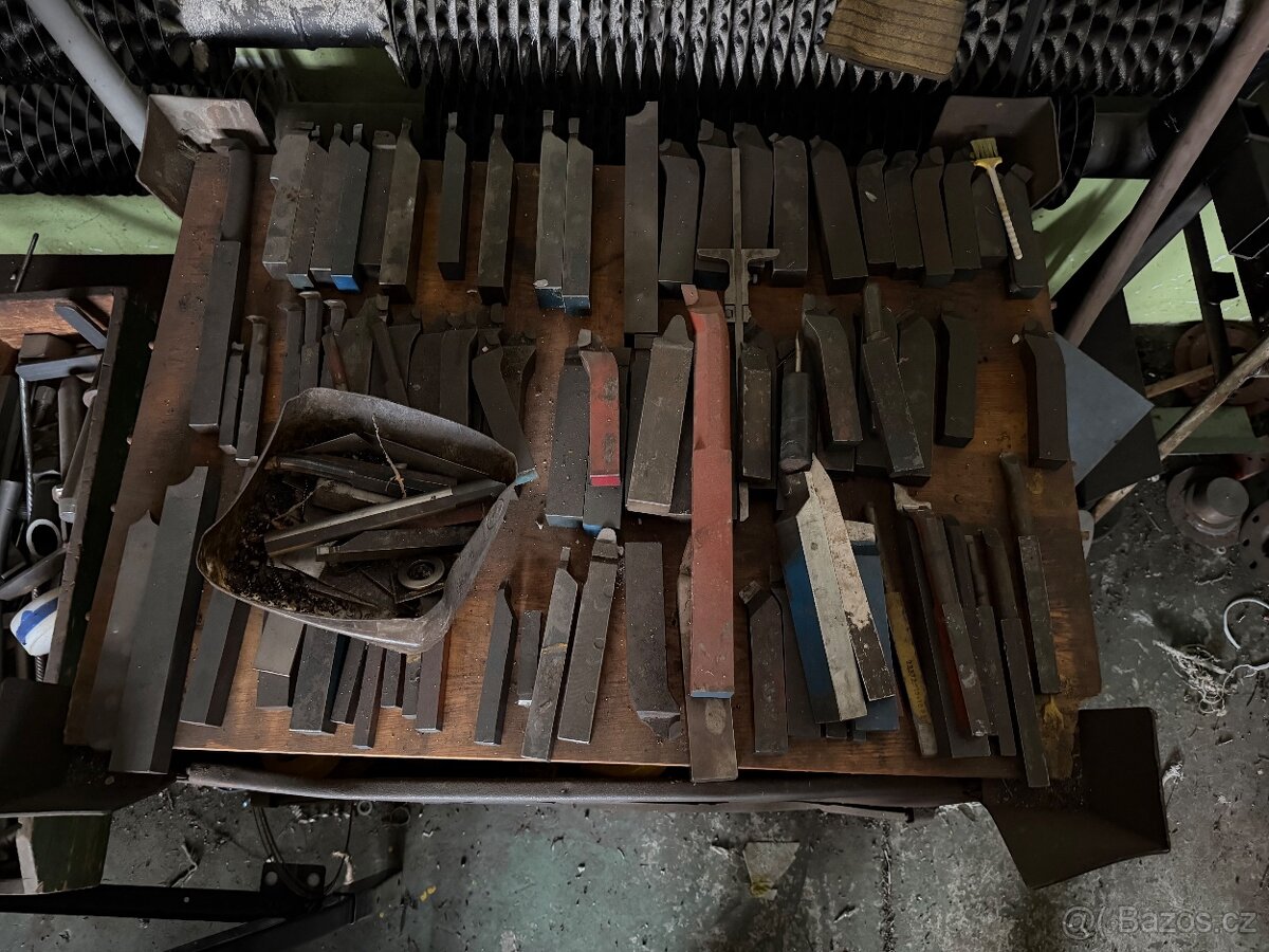 Soustruh SU50 + příslušenství – 40 000 Kč - 3