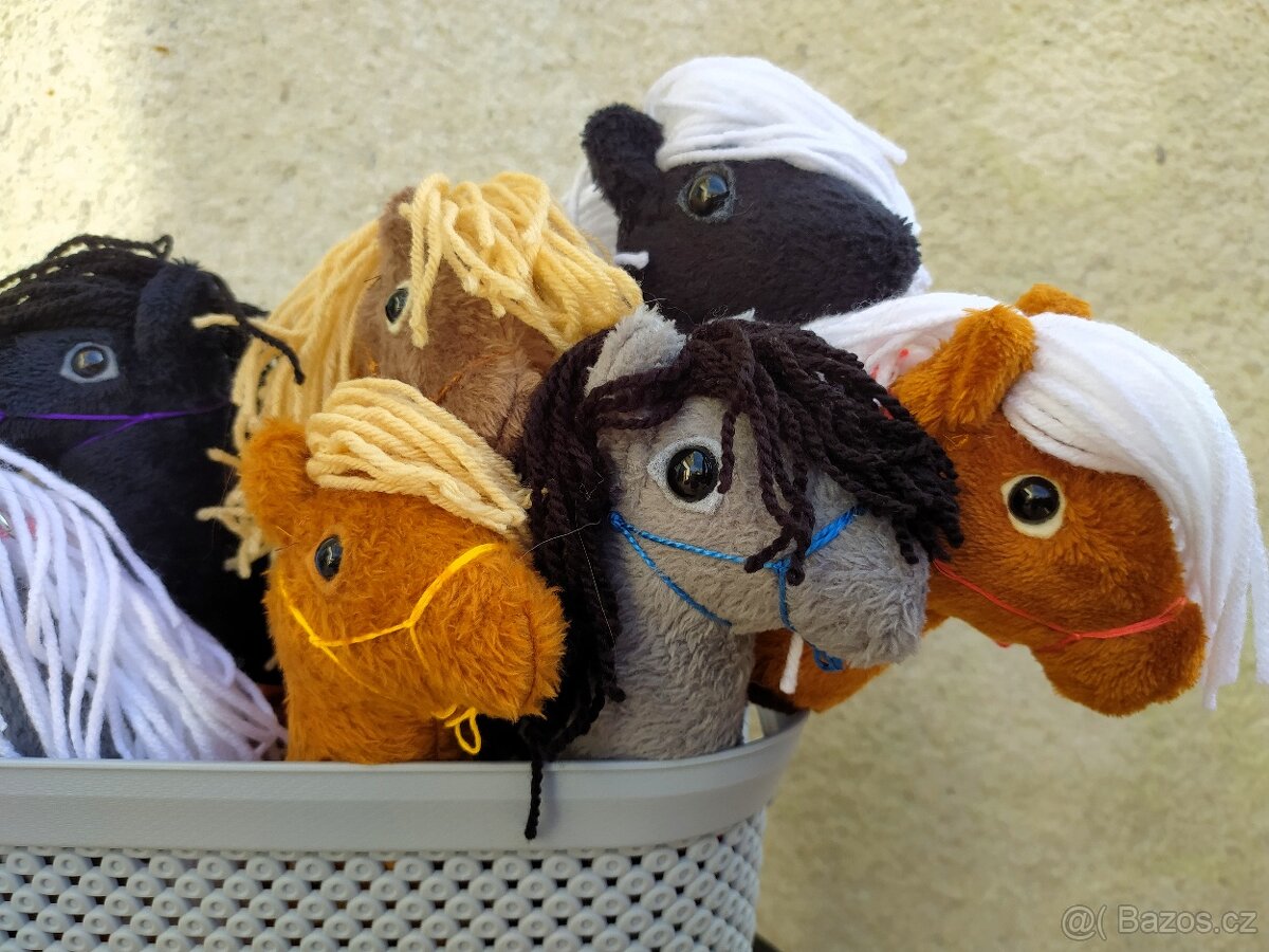 Hobby horse přívěsek, dekorace - 3