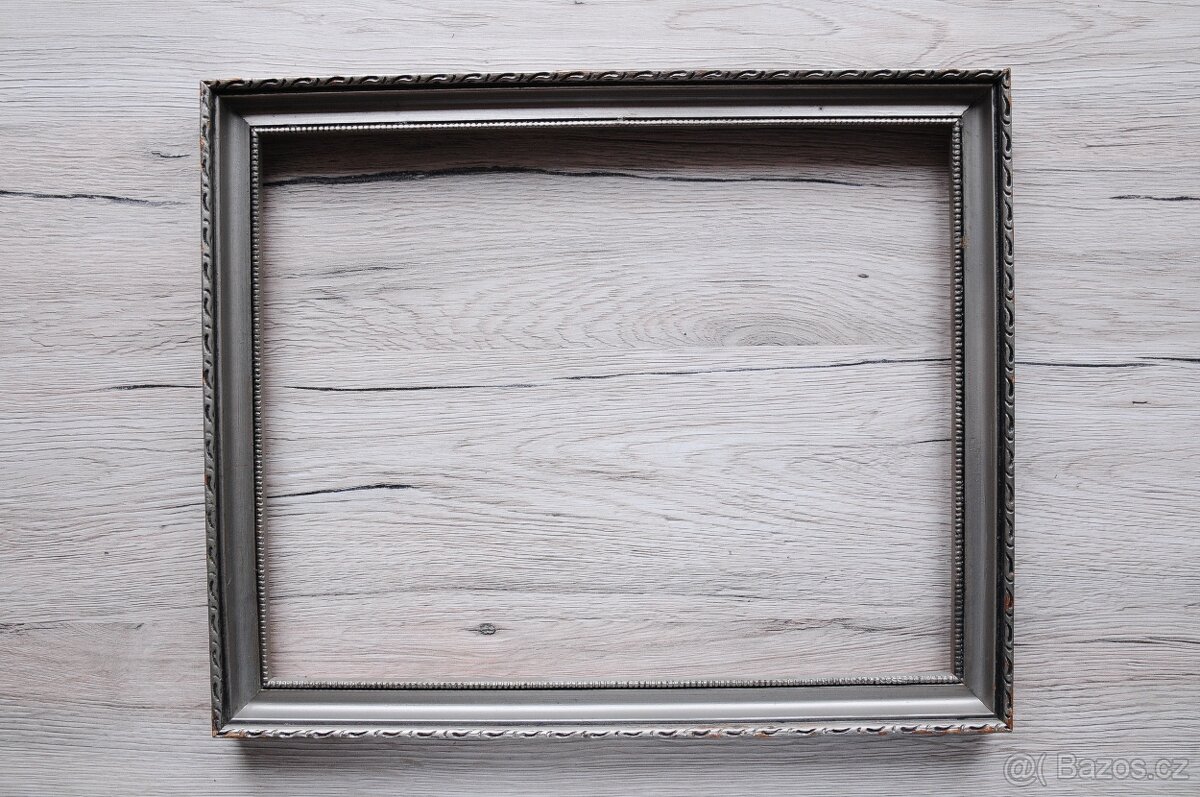 dřevěný vyřezávaný rám - 3