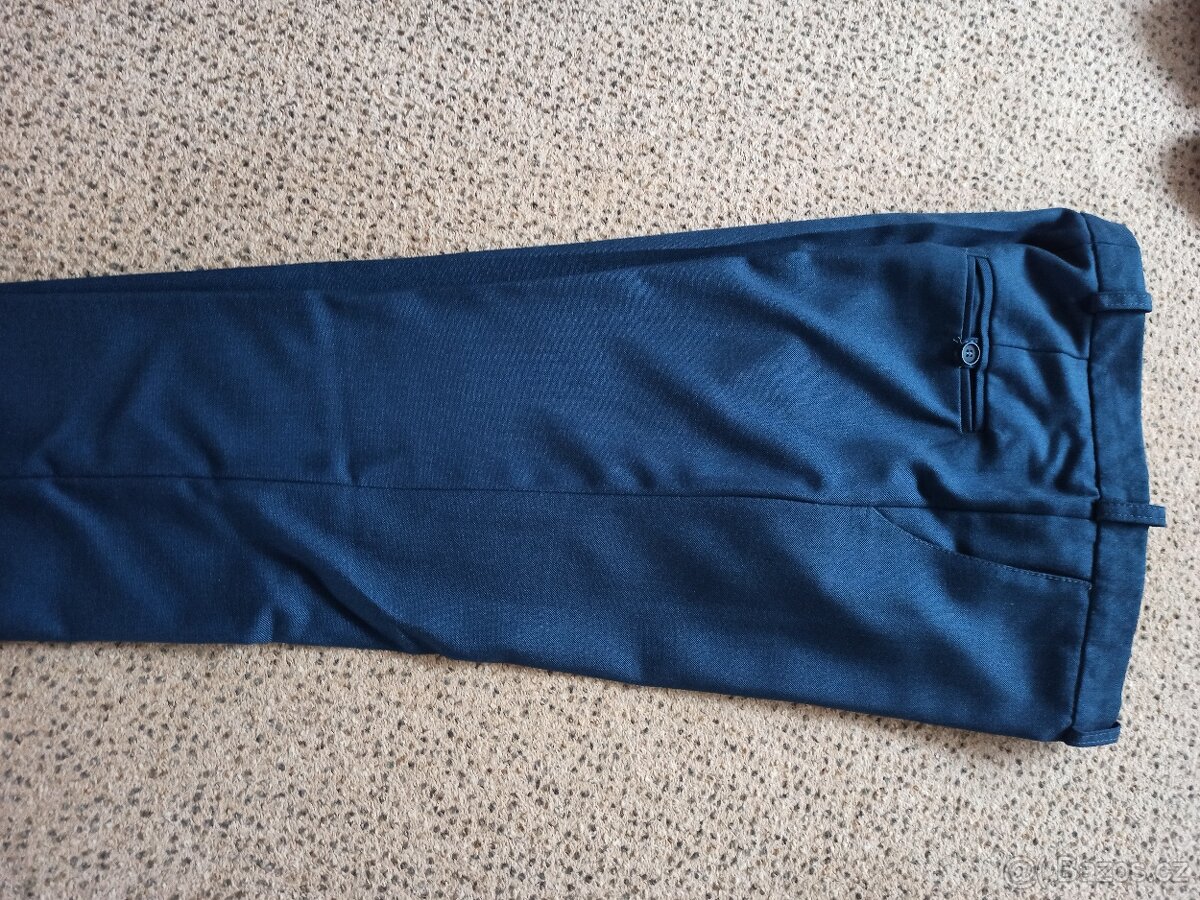 Nový pánský oblek - 3