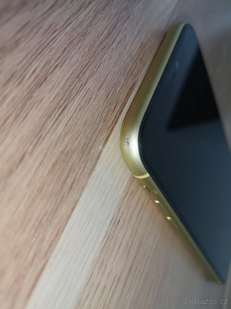 Apple iPhone 11 - 3