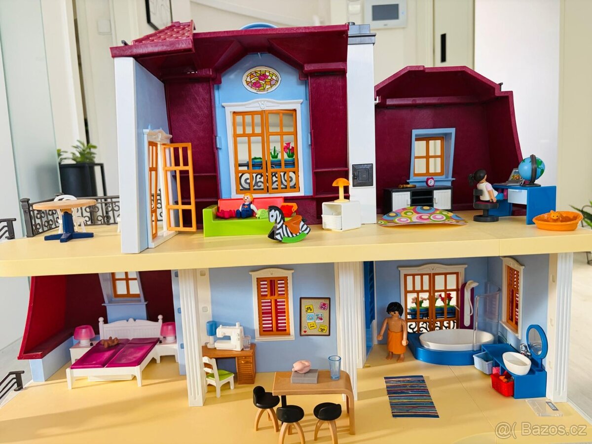 Domeček Playmobil s vybavením - 3